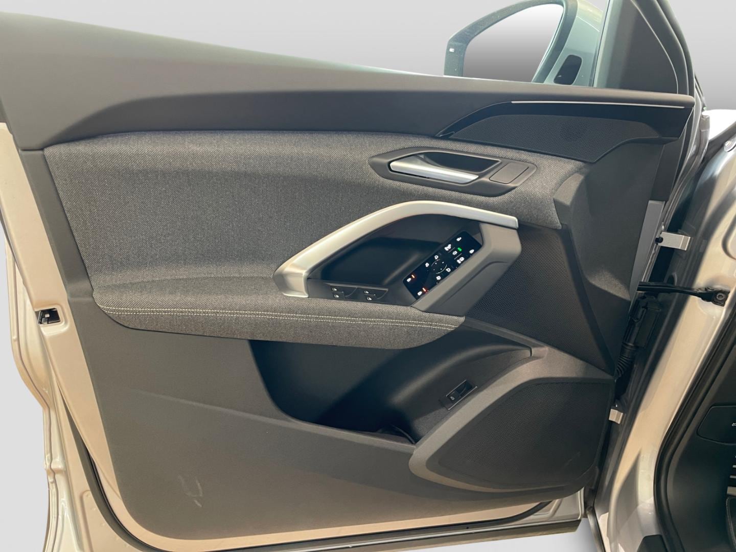 Bild über Audi Q5 SUV TFSI 150 kW S tronic - für weitere Informationen kontaktieren Sie den Audi Partner
