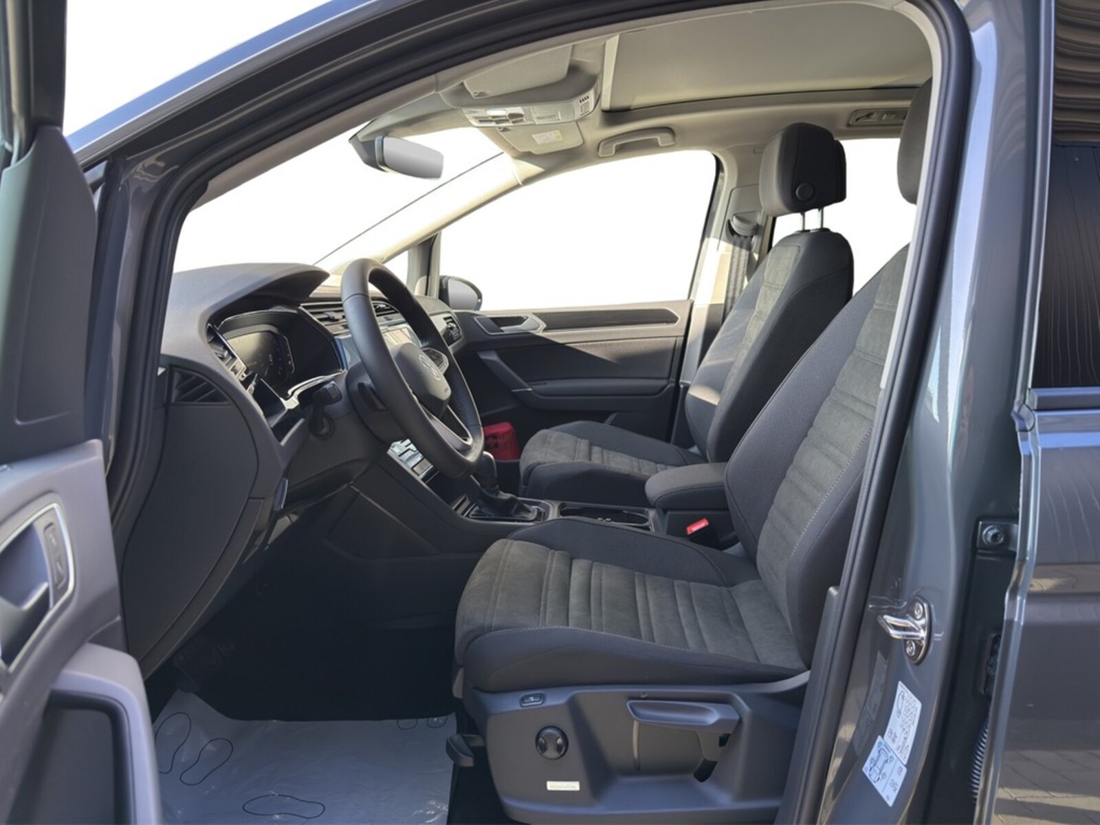 Volkswagen Touran – Bild 10