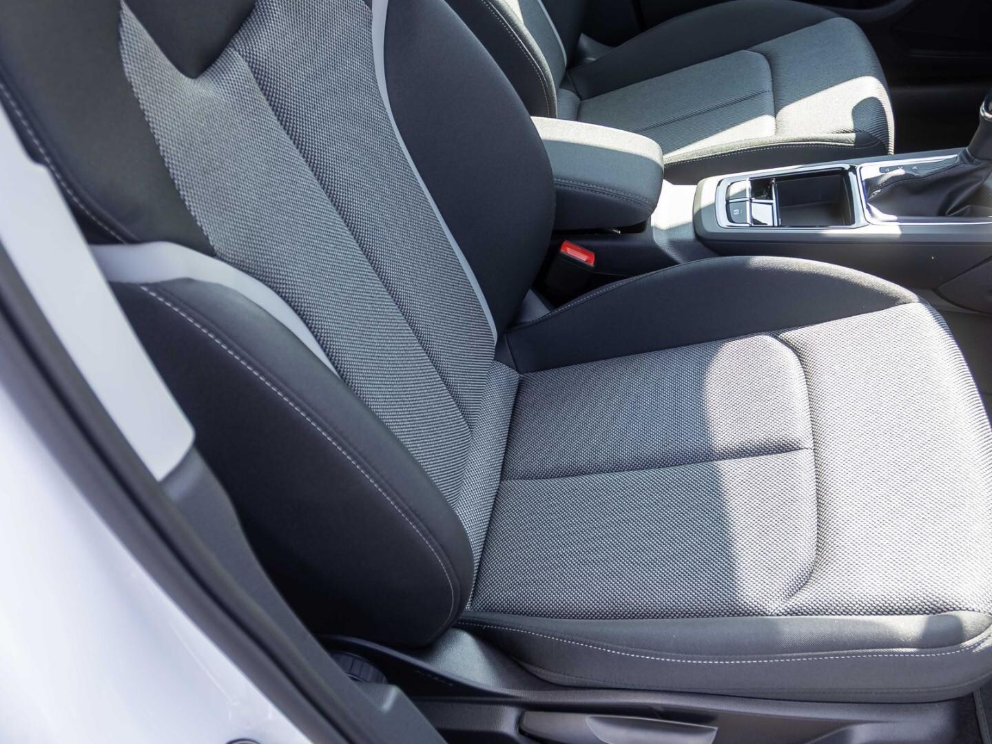 Bild über Audi Q2 advanced 35 TFSI S tronic - für weitere Informationen kontaktieren Sie den Audi Partner