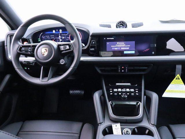 2024 Porsche Cayenne Hybrid