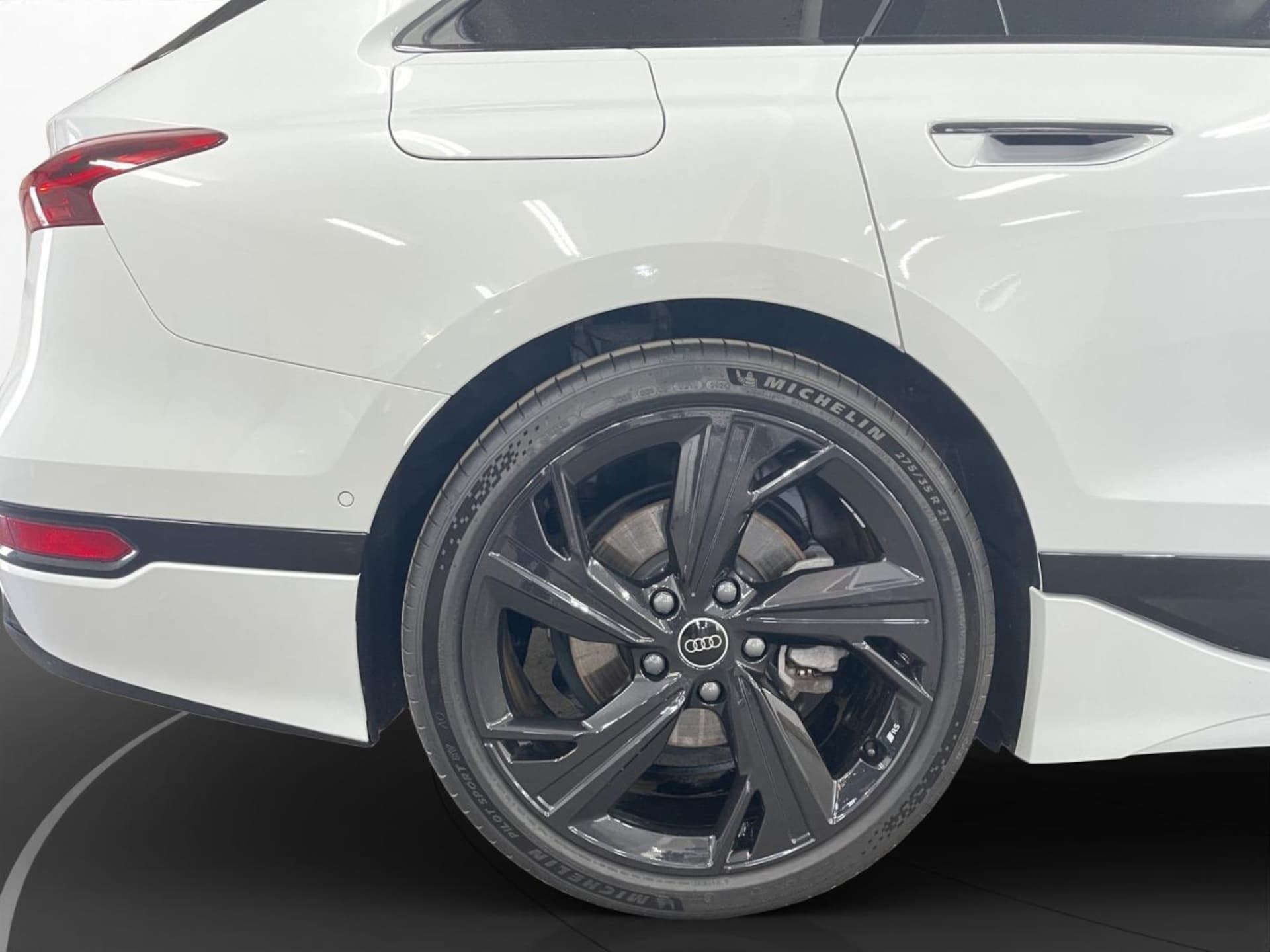 Audi A6 Avant e-tron