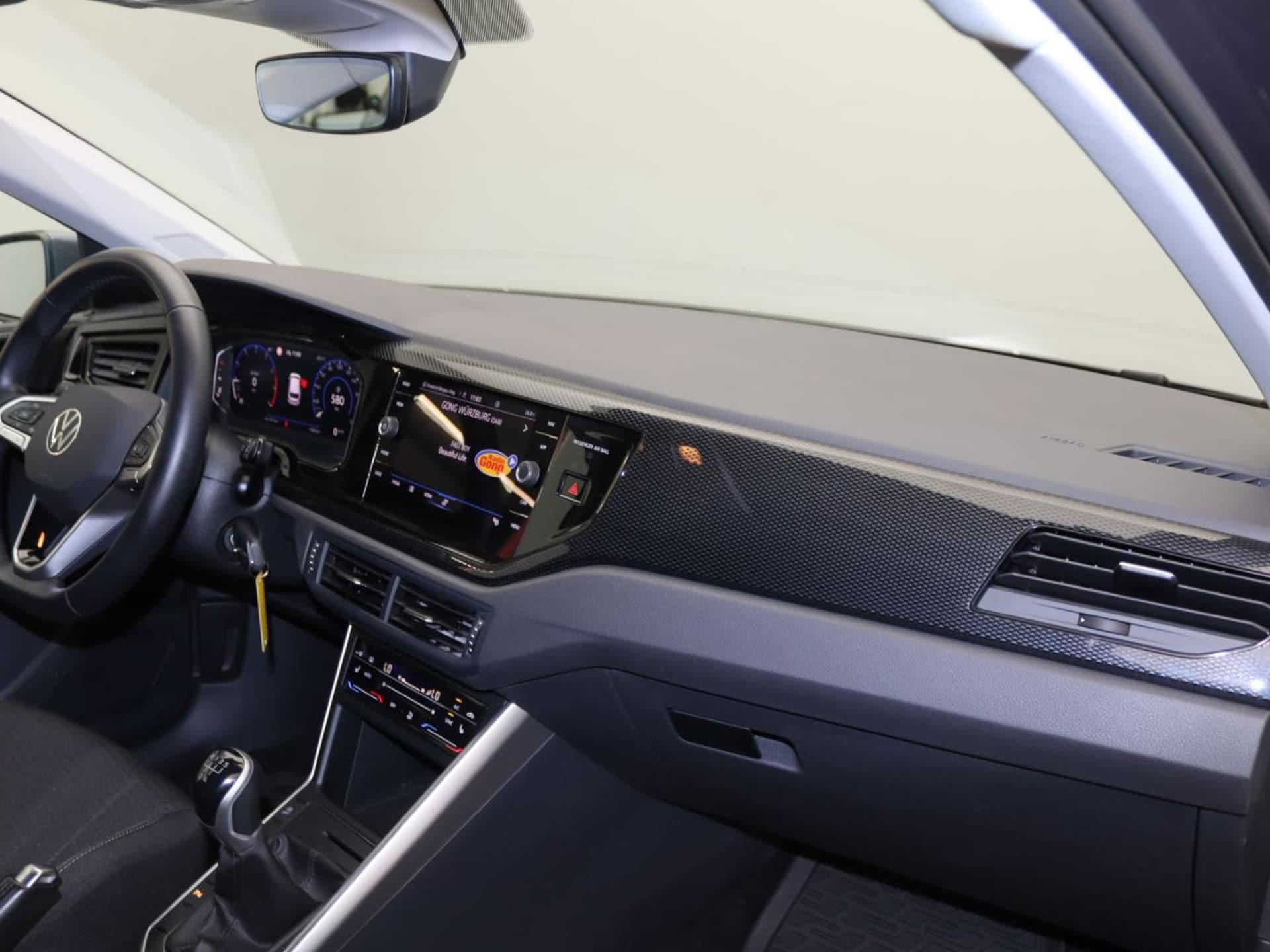 Volkswagen Polo Active