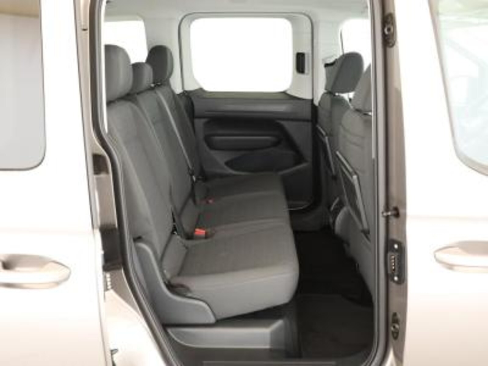 Volkswagen Caddy – Bild 7
