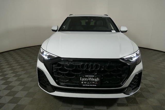 2026 Audi Q8