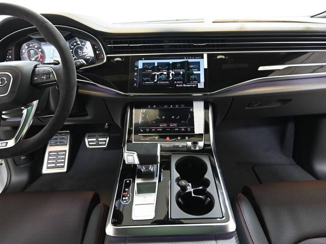 2026 Audi RS Q8 SUV performance