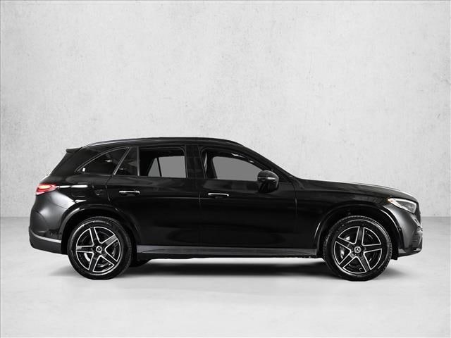 2026 Mercedes-Benz GLC 300
