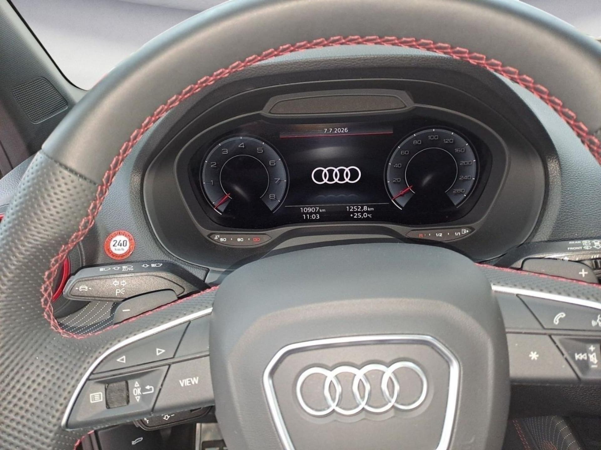 Audi Q2 S line