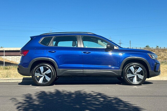 2024 Volkswagen Taos