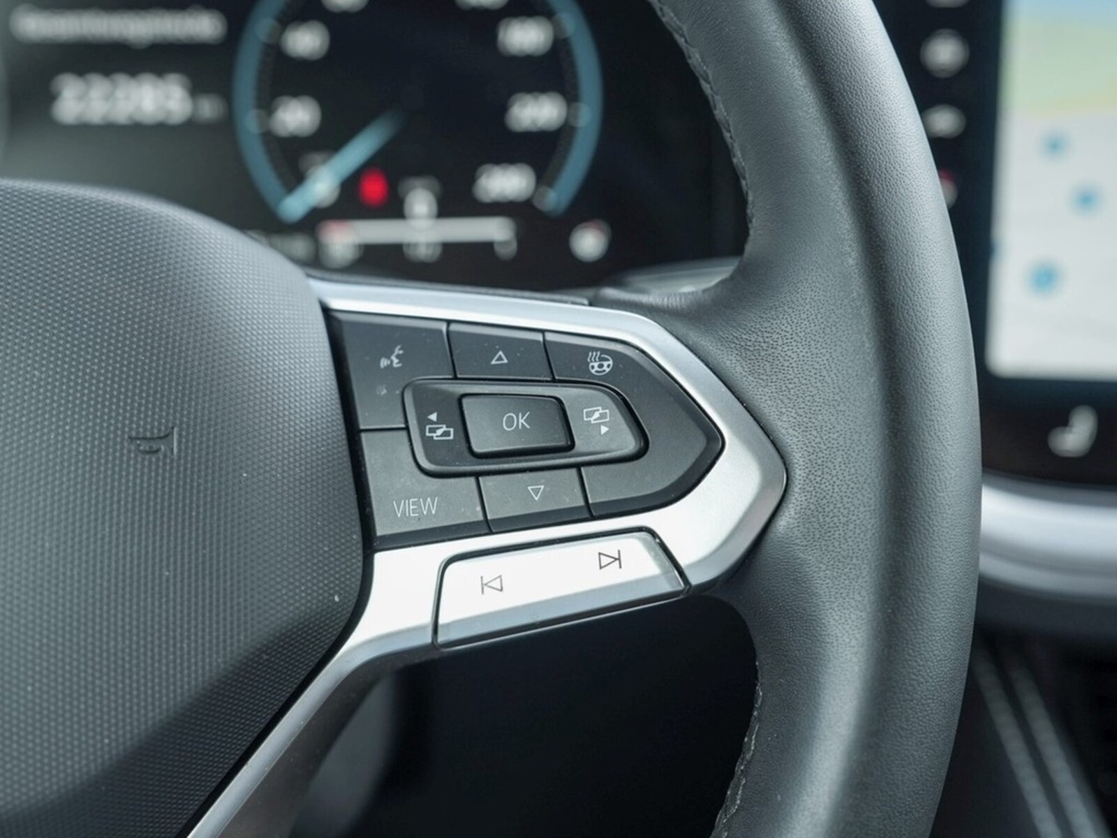 Volkswagen Touareg – Bild 17