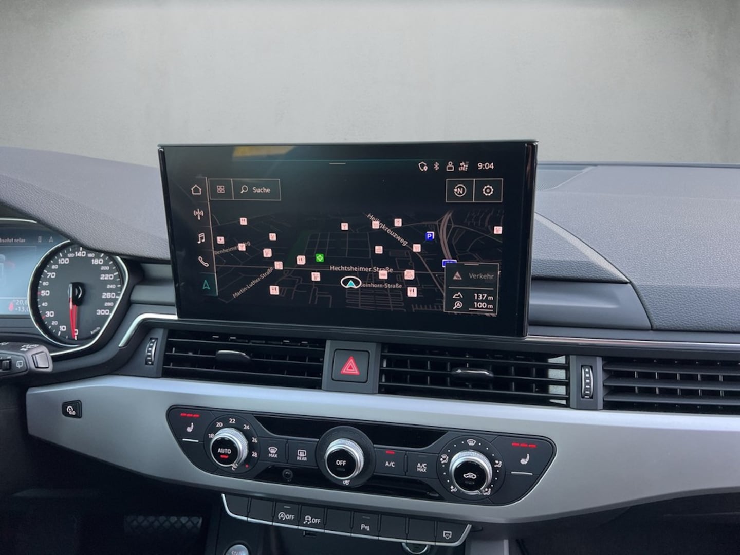 Bild über Audi A4 Avant 30 TDI S tronic - für weitere Informationen kontaktieren Sie den Audi Partner