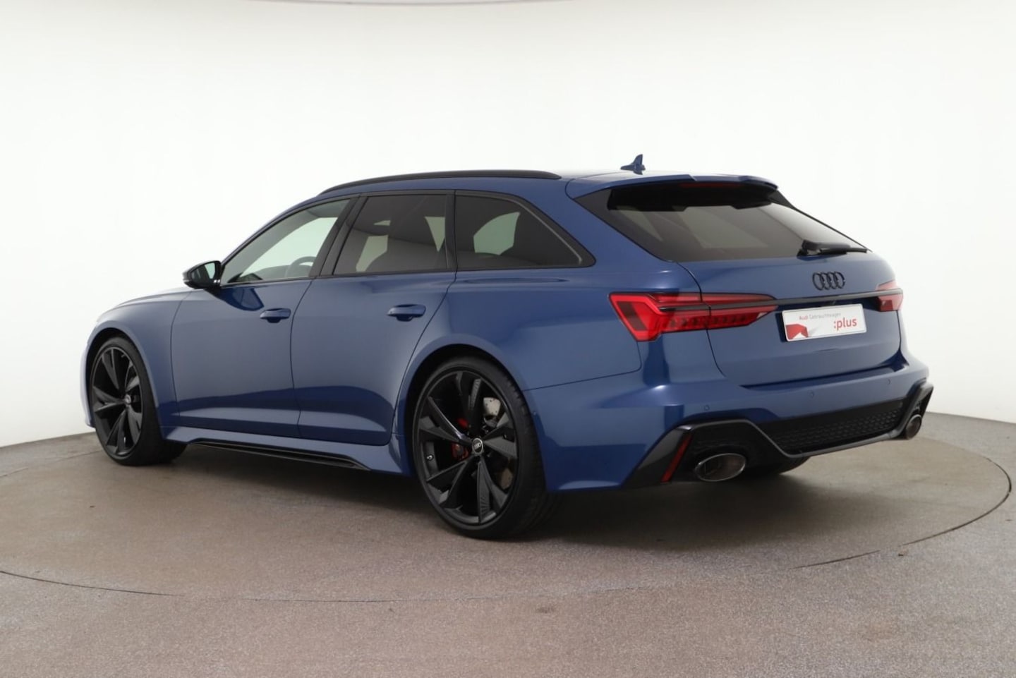 Bild über Audi RS 6 Avant TFSI quattro tiptronic - für weitere Informationen kontaktieren Sie den Audi Partner