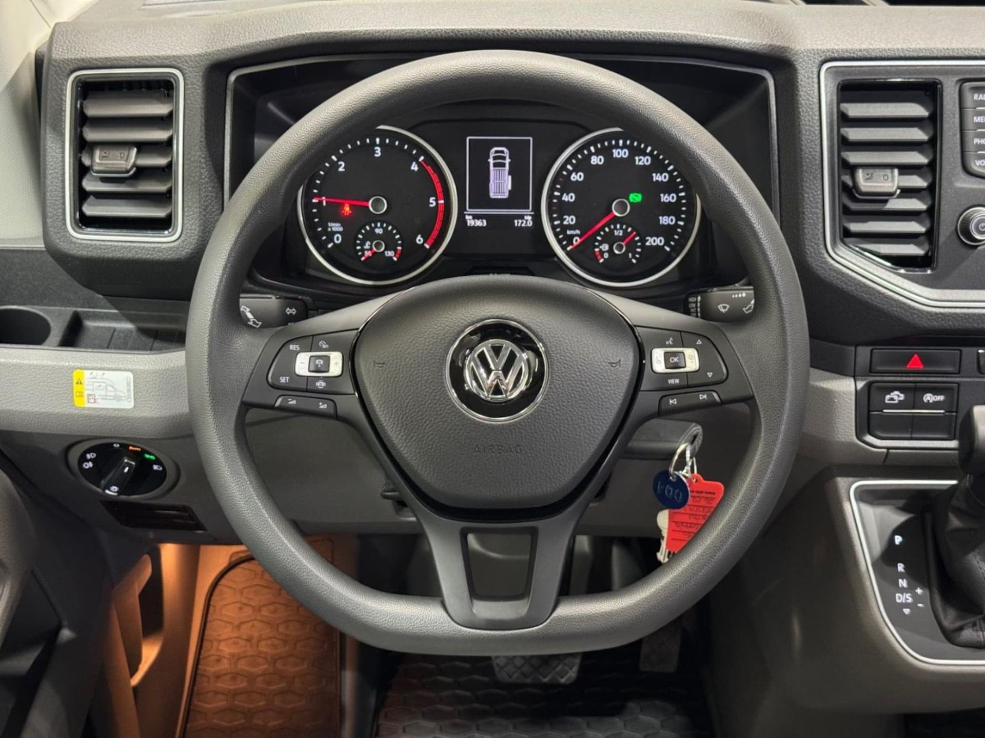 Volkswagen Grand California 600