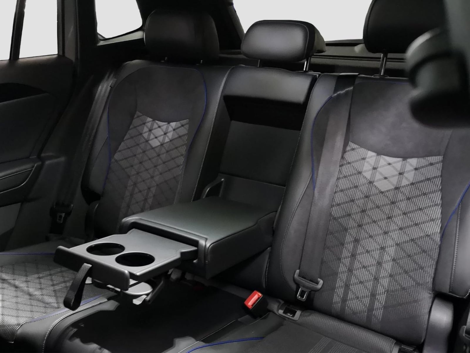 Volkswagen Tiguan – Bild 16