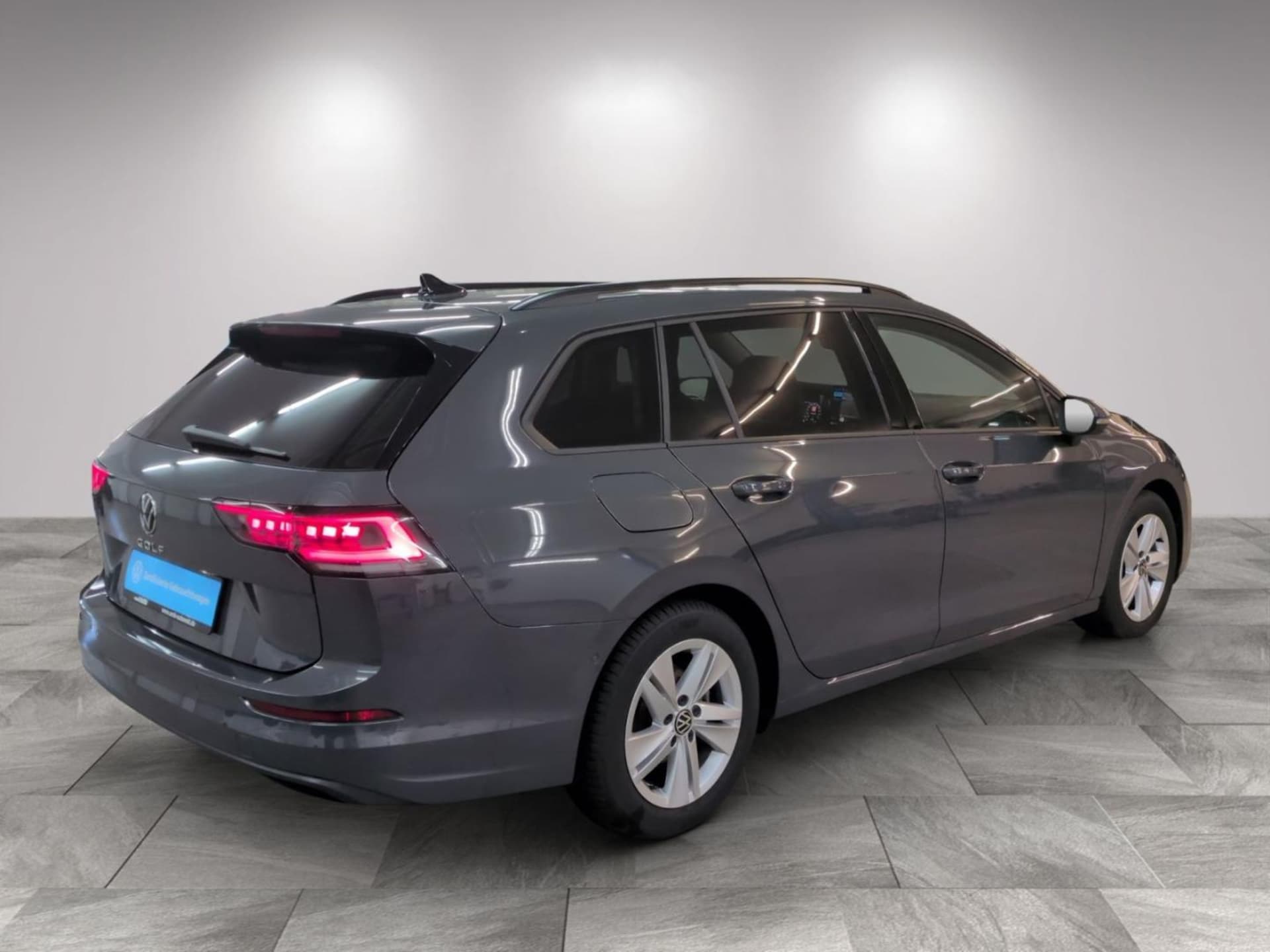 Volkswagen Golf Variant Life