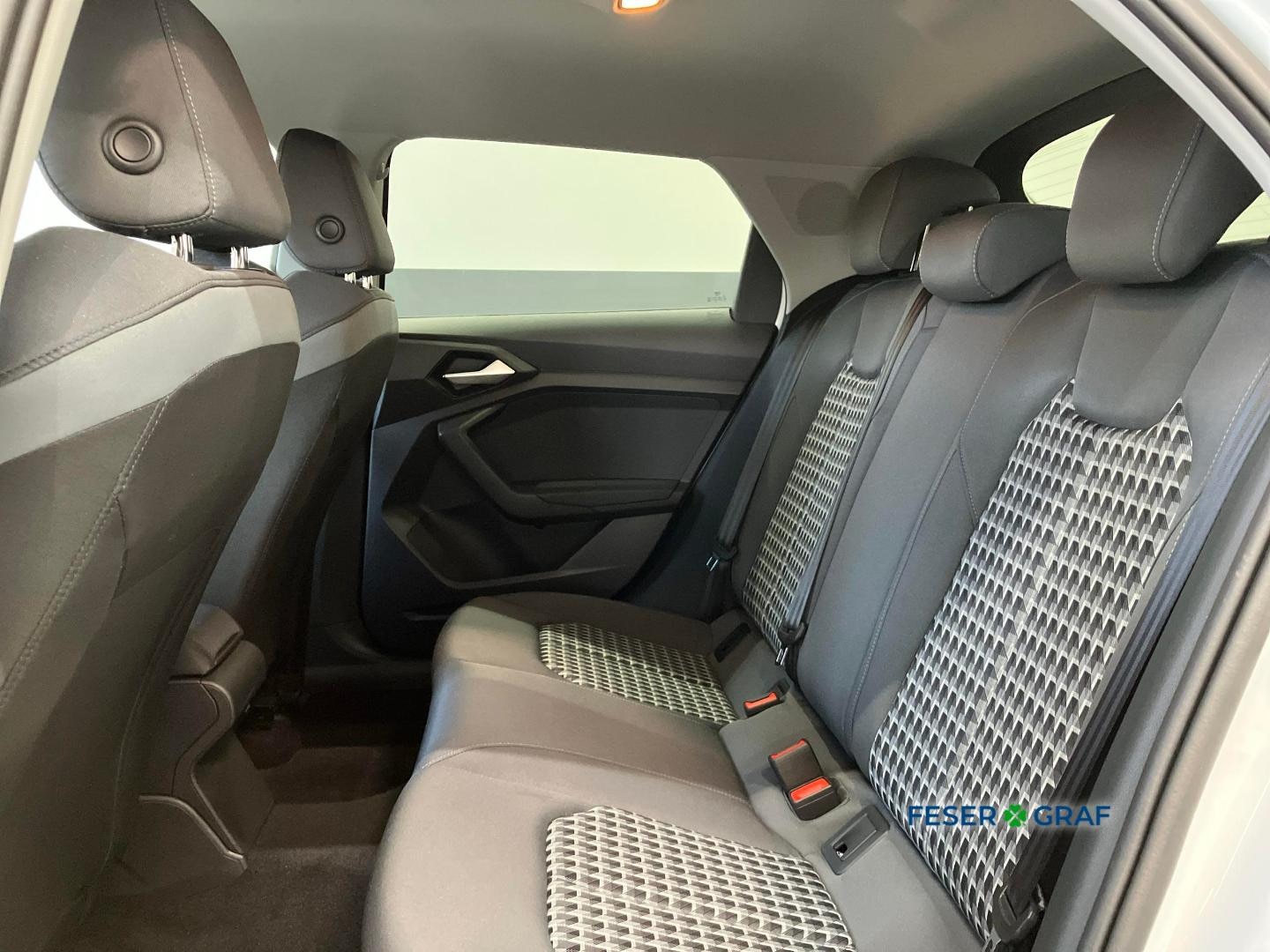 Bild über Audi A1 Sportback advanced 30 TFSI Schaltgetriebe - für weitere Informationen kontaktieren Sie den Audi Partner