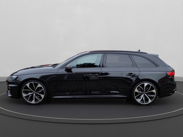 Image about Audi RS 4 Avant TFSI quattro tiptronic