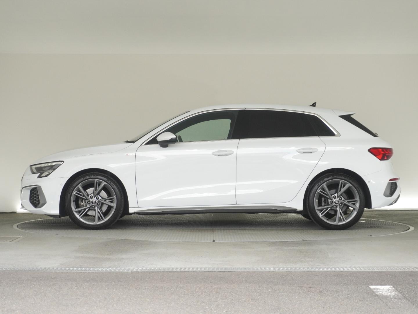 Image about Audi A3 Sportback 40 TFSI quattro S line 140(190) kW(PS) S tronic