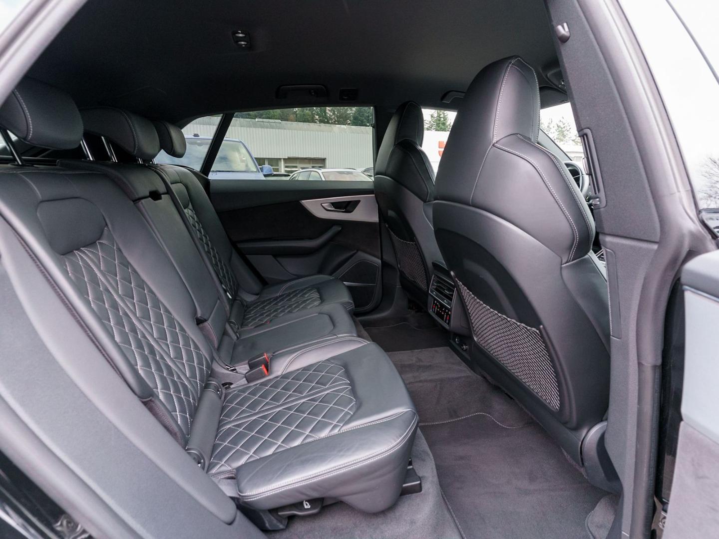 Image about Audi SQ8 TFSI quattro tiptronic
