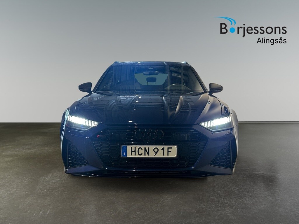 Bild som visar&nbsp;Audi RS 6 Avant&nbsp;RS 6 Avant 600 hk tiptronic - för mer information kontakta din Audi Partner