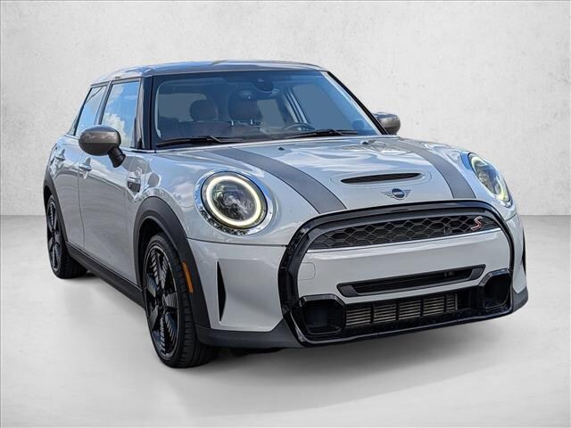 2023 MINI