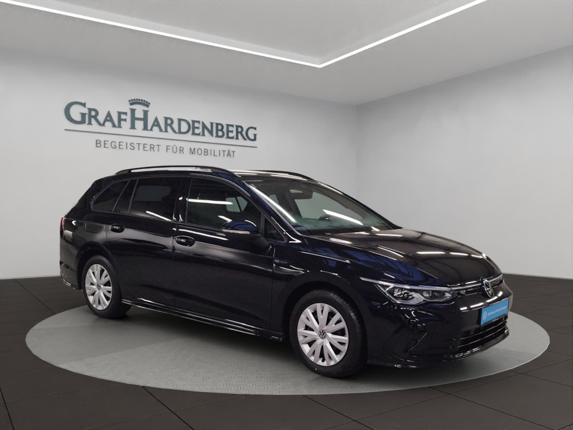 Volkswagen Golf Variant R-Line