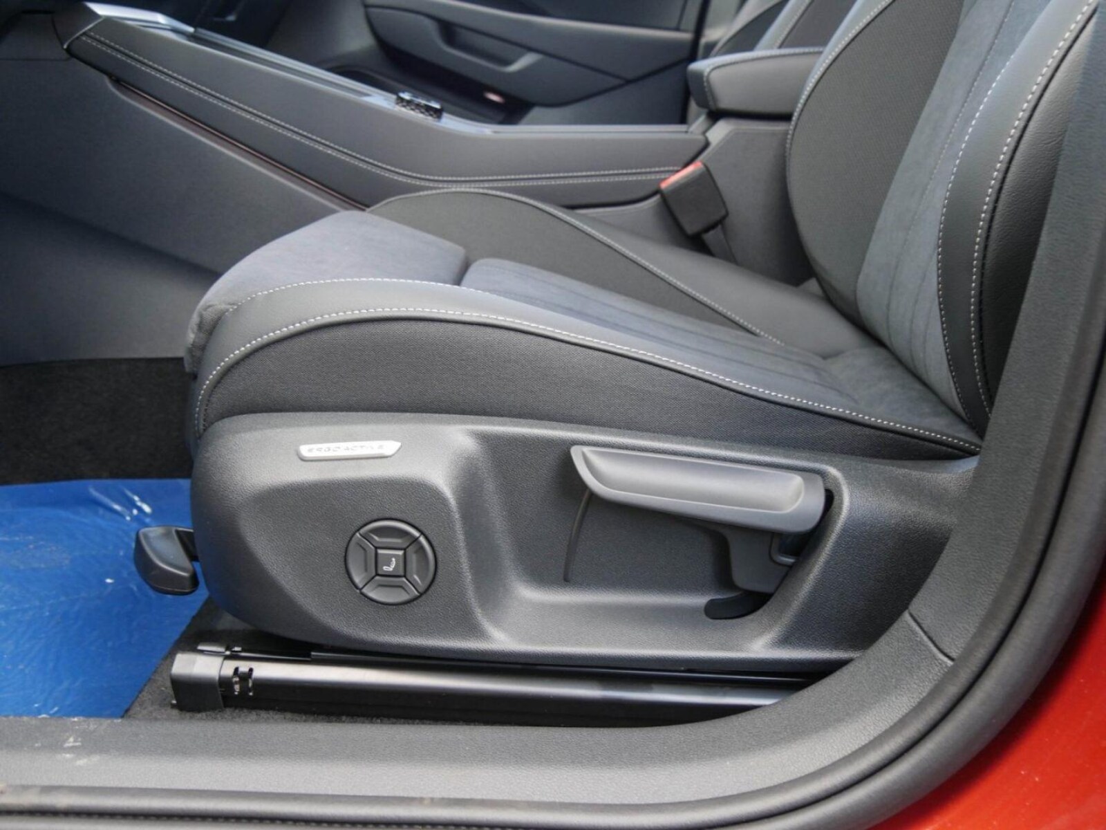Volkswagen T-Roc – Bild 15