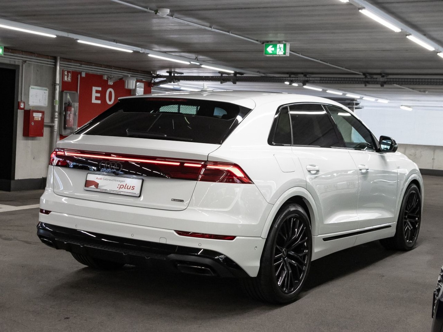 Bild über Audi Q8 SUV 50 TDI quattro tiptronic - für weitere Informationen kontaktieren Sie den Audi Partner
