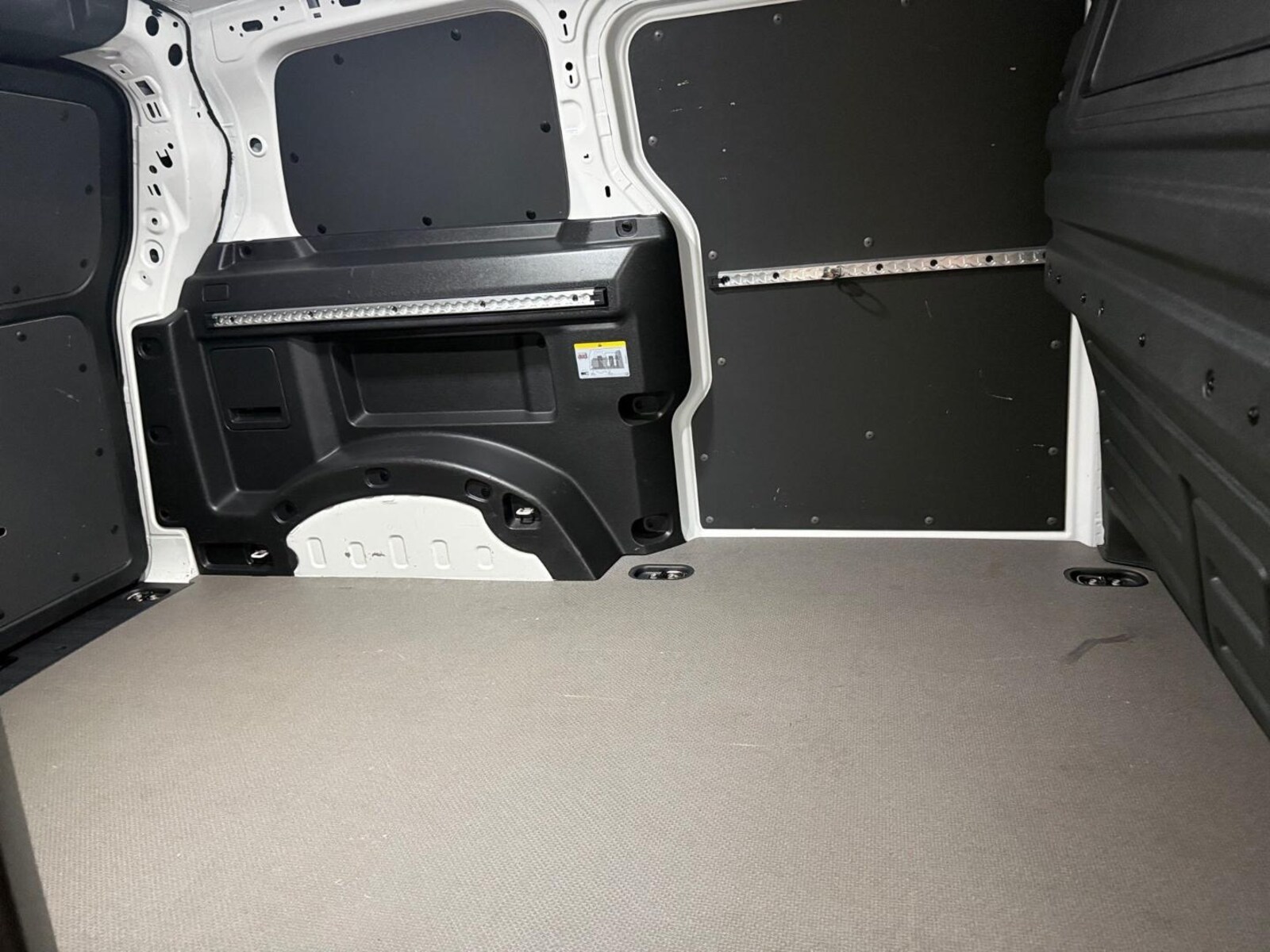 Volkswagen ID. Buzz Cargo – Bild 11