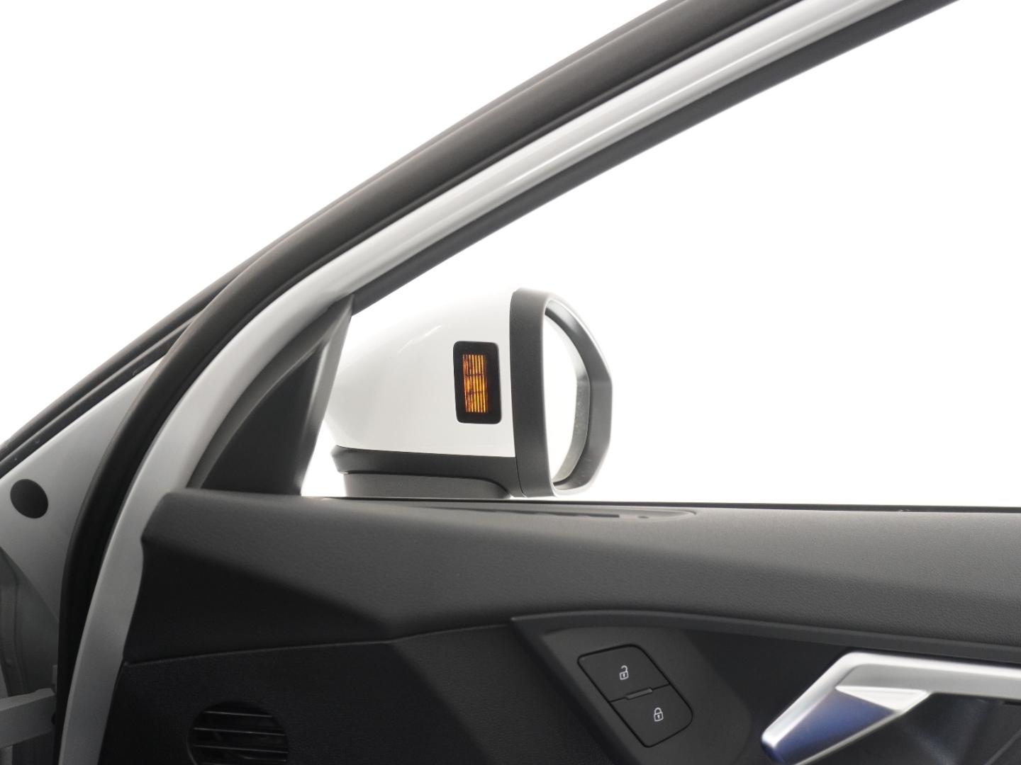 Image about Audi A3 Sportback 40 TFSI quattro S line 140(190) kW(PS) S tronic