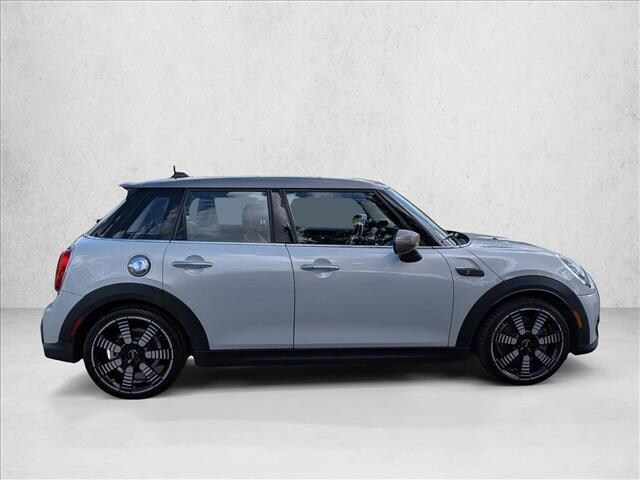 2023 MINI