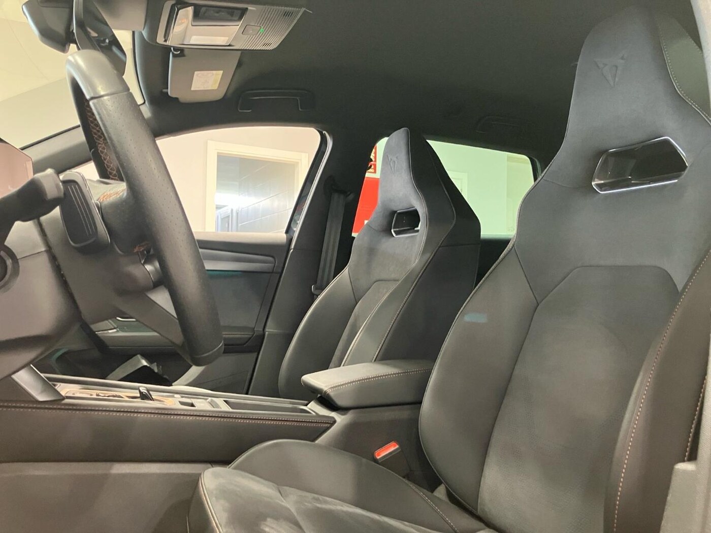 CUPRA Leon Sportstourer 1.5 TSI e-Hybrid VZ DSG 200 kW (272 CV) — photo 18