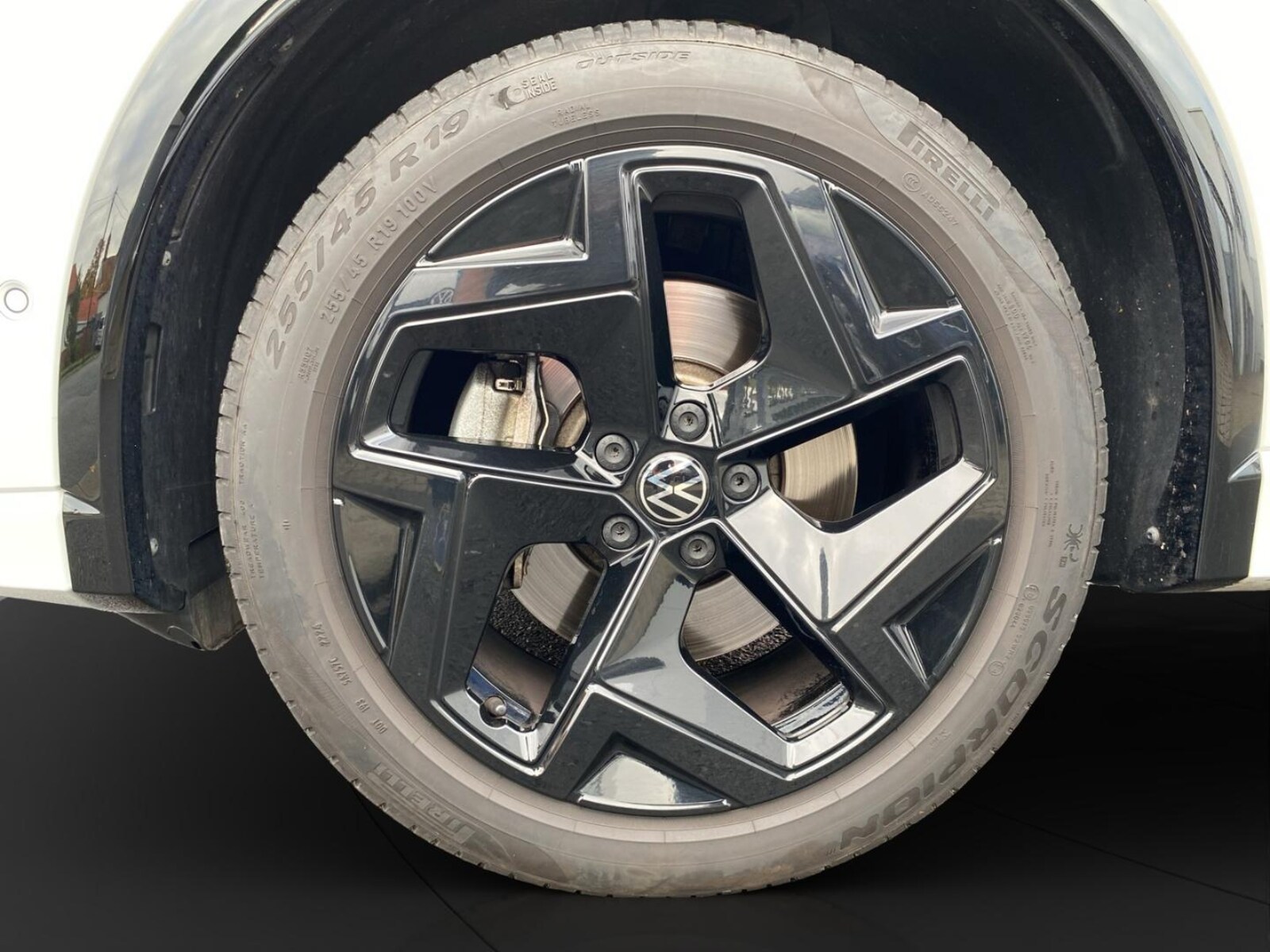 Volkswagen Tiguan – Bild 7