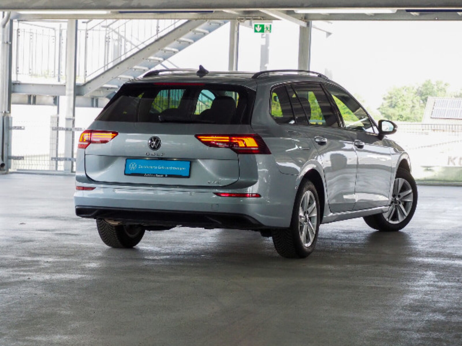 Volkswagen Golf Variant – Bild 4
