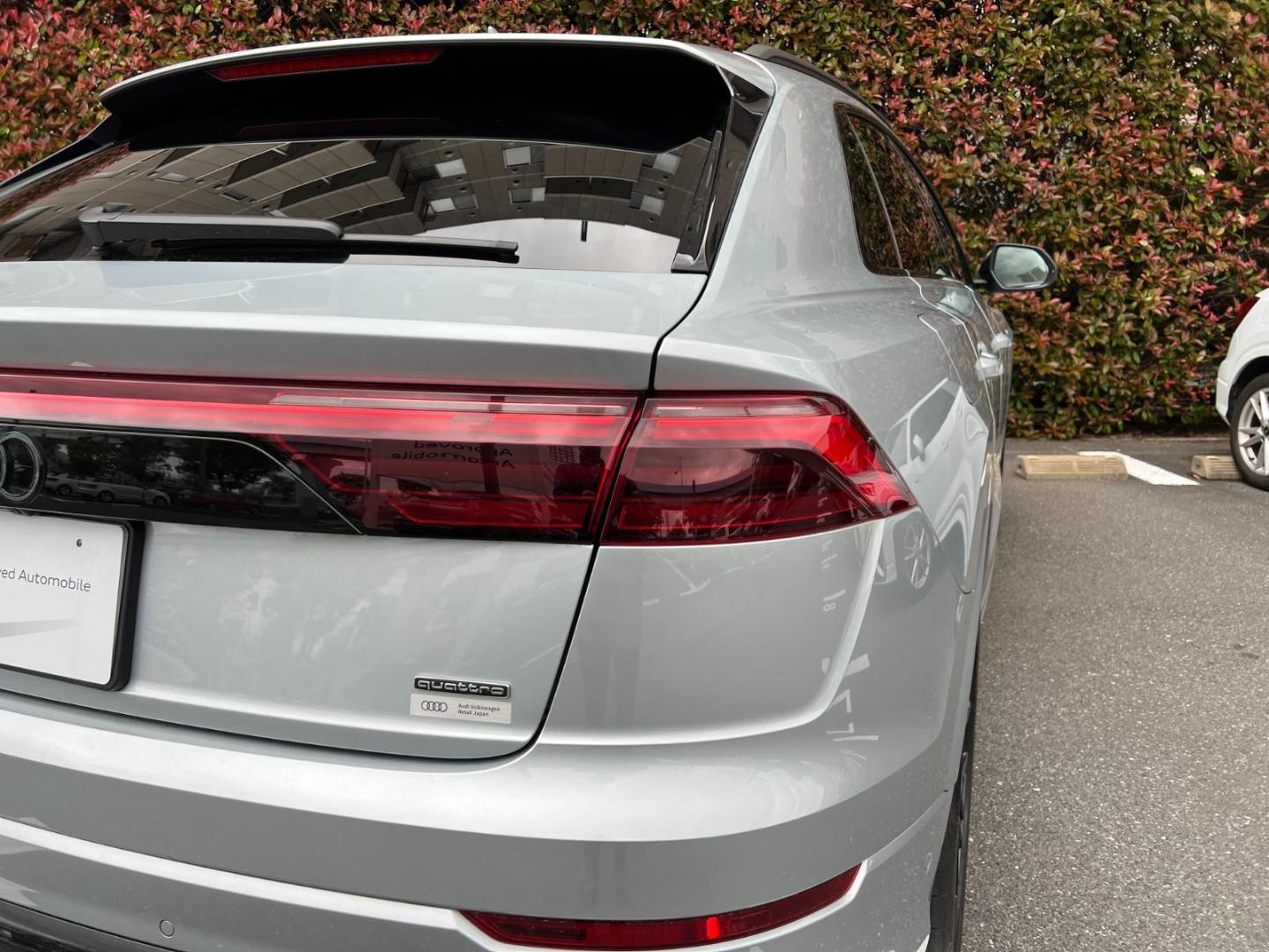 Audi Q8 SUV 55 TFSI quattro S line 250(340) kW(PS) tiptronic for more details contact your dealer