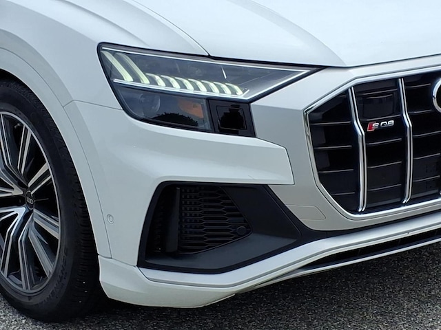 2023 Audi SQ8