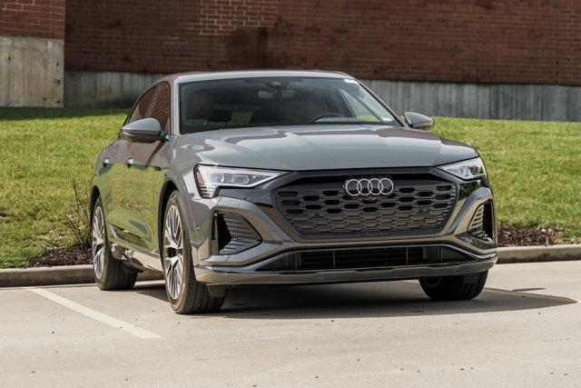 2024 Audi Q8 Sportback e-tron 55 114 kWh Premium Plus quattro's photo
