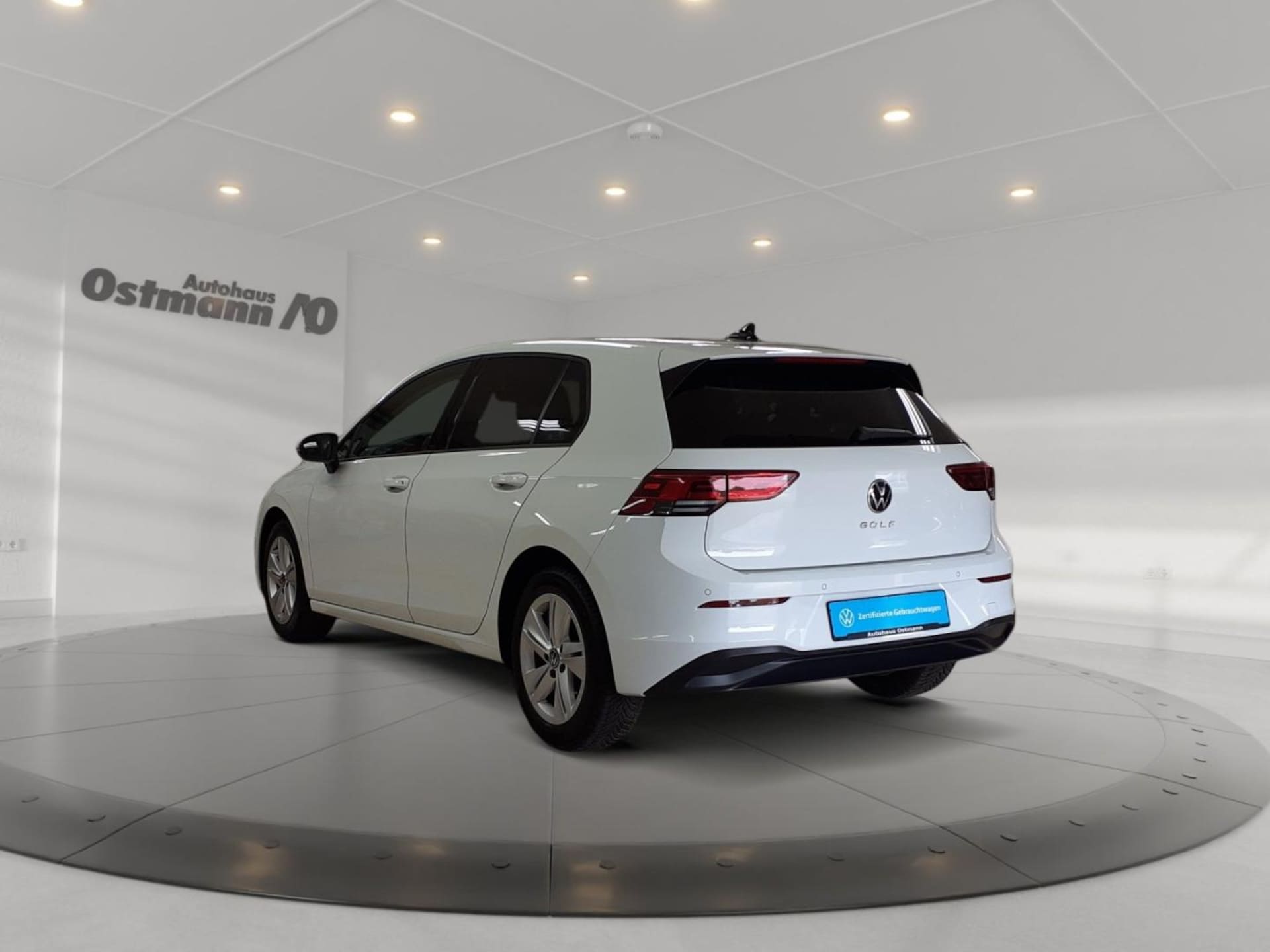 Volkswagen Golf Life