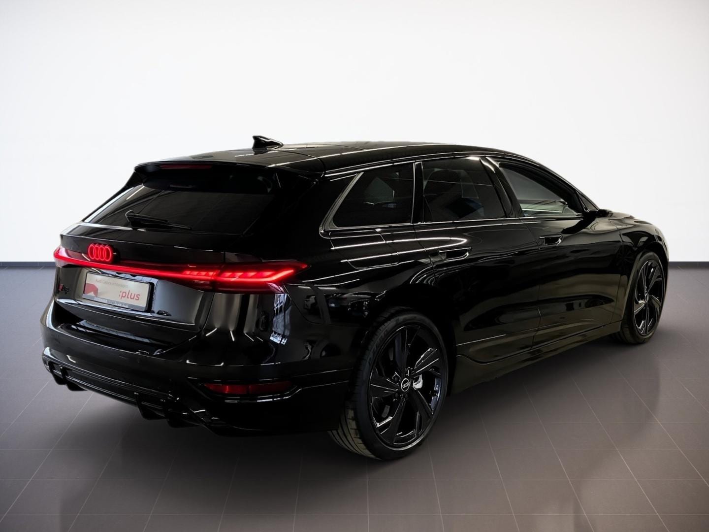 Bild über Audi A6 Avant e-tron e-tron performance - für weitere Informationen kontaktieren Sie den Audi Partner