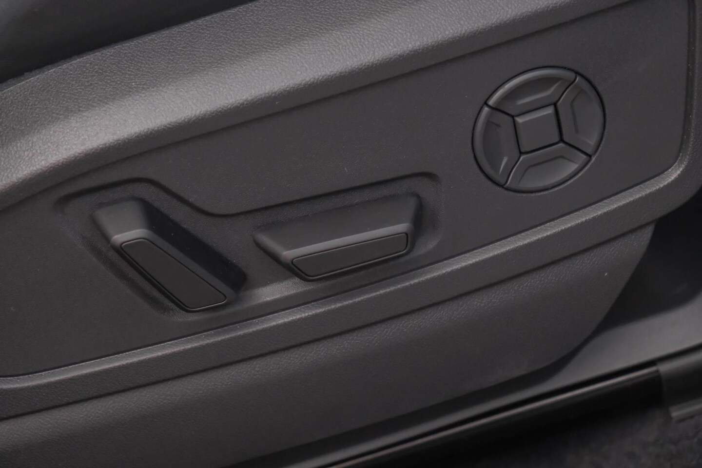 Image about Audi Q5 Sportback TFSI quattro 200 kW sport