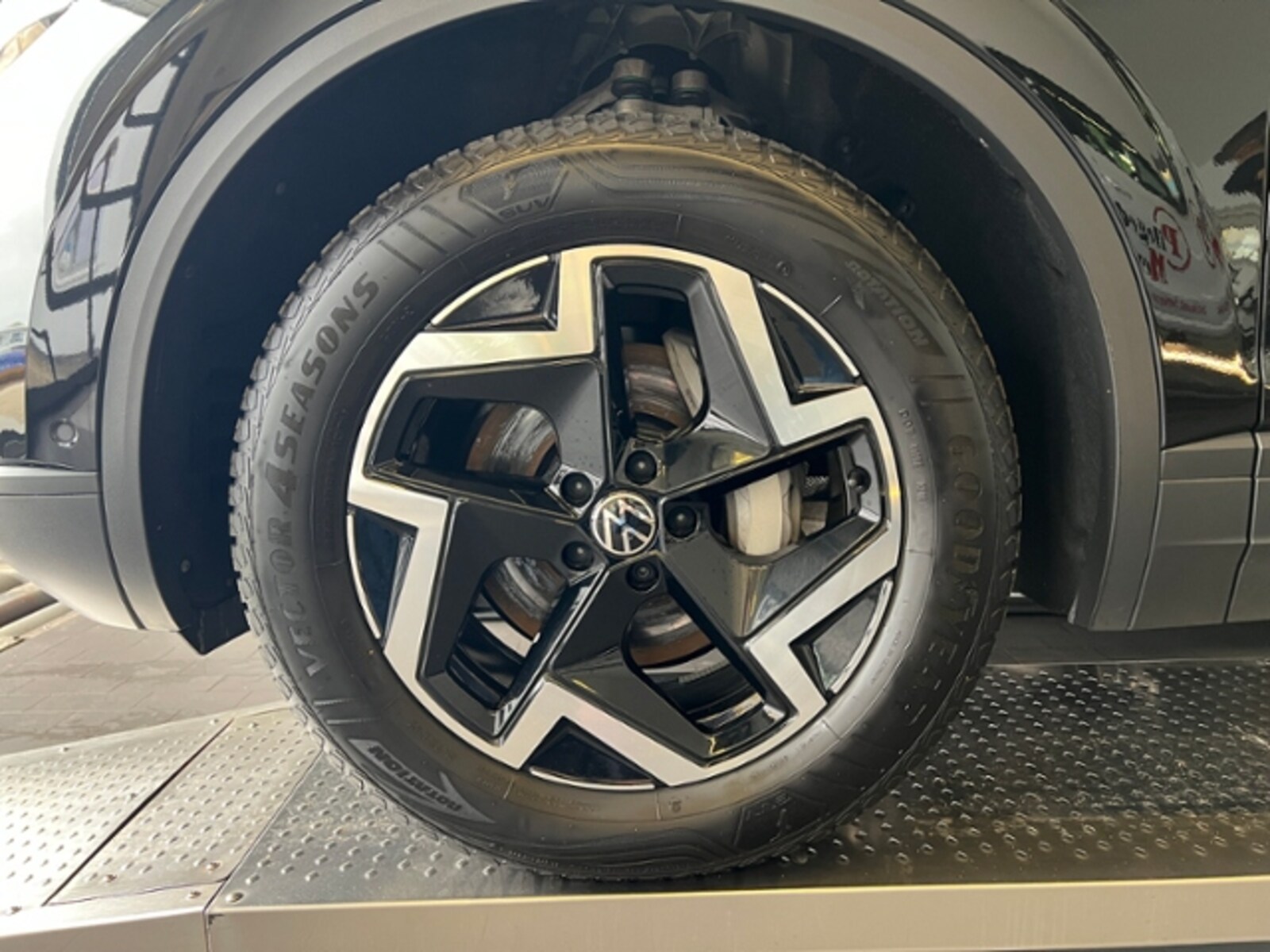 Volkswagen Touareg – Bild 4