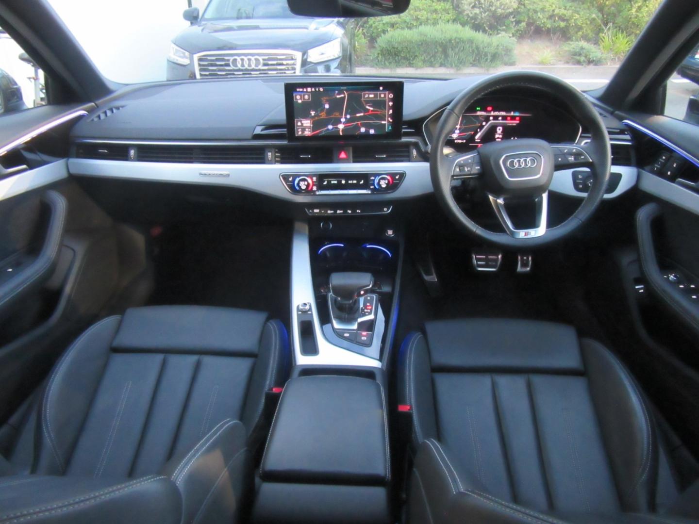 Image about Audi A4 Avant 40 TDI quattro S line 150(204) kW(PS) S tronic