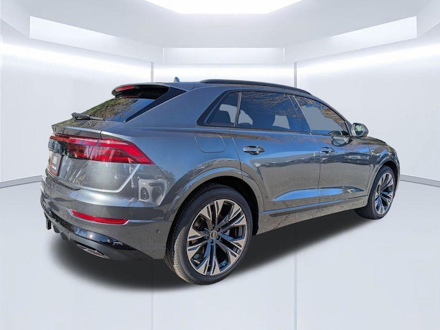 2026 Audi Q8