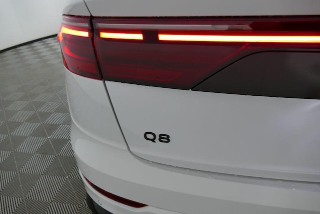 2026 Audi Q8 Premium Plus - Photo 9