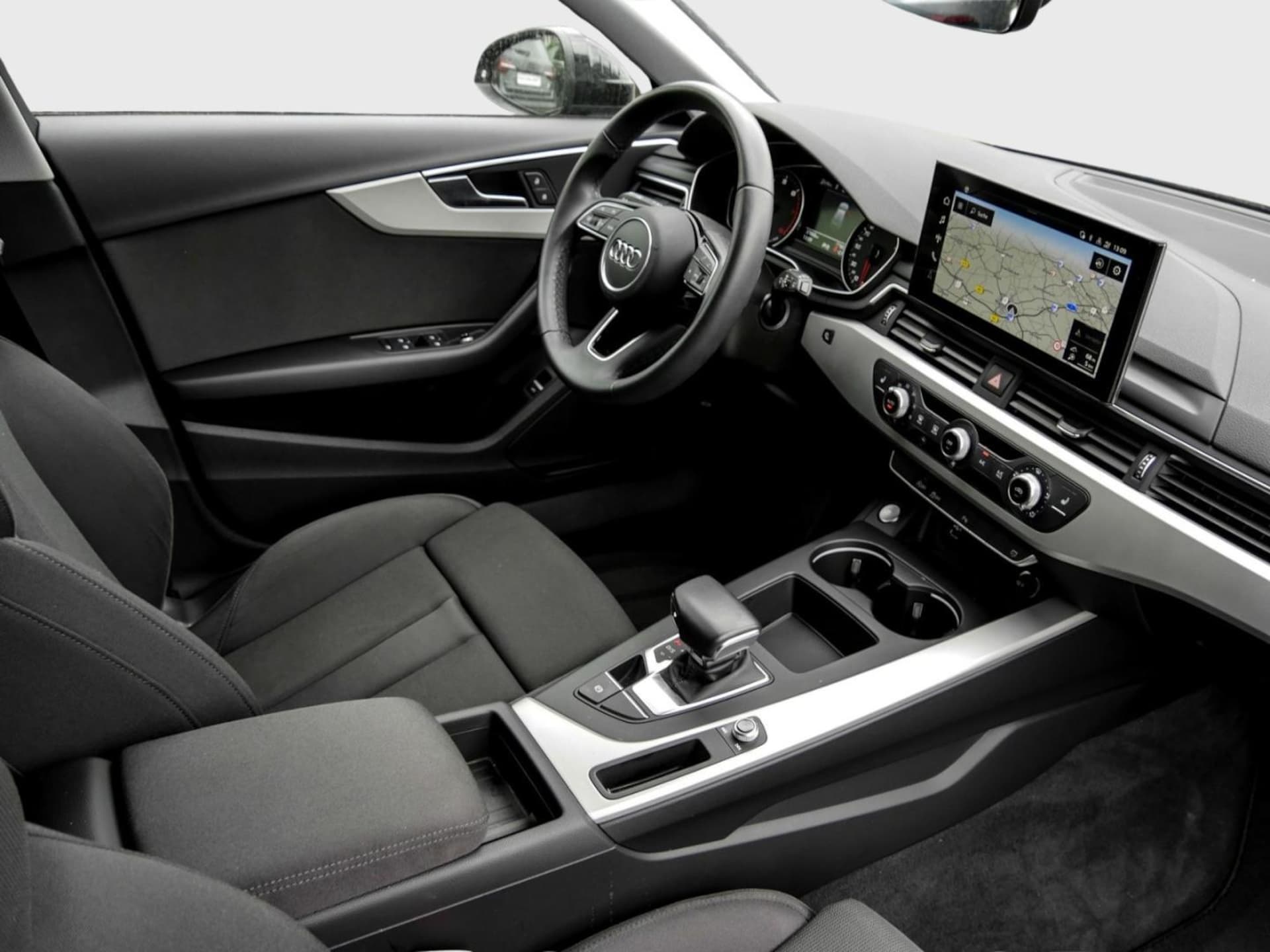 Audi A4 Avant Advanced