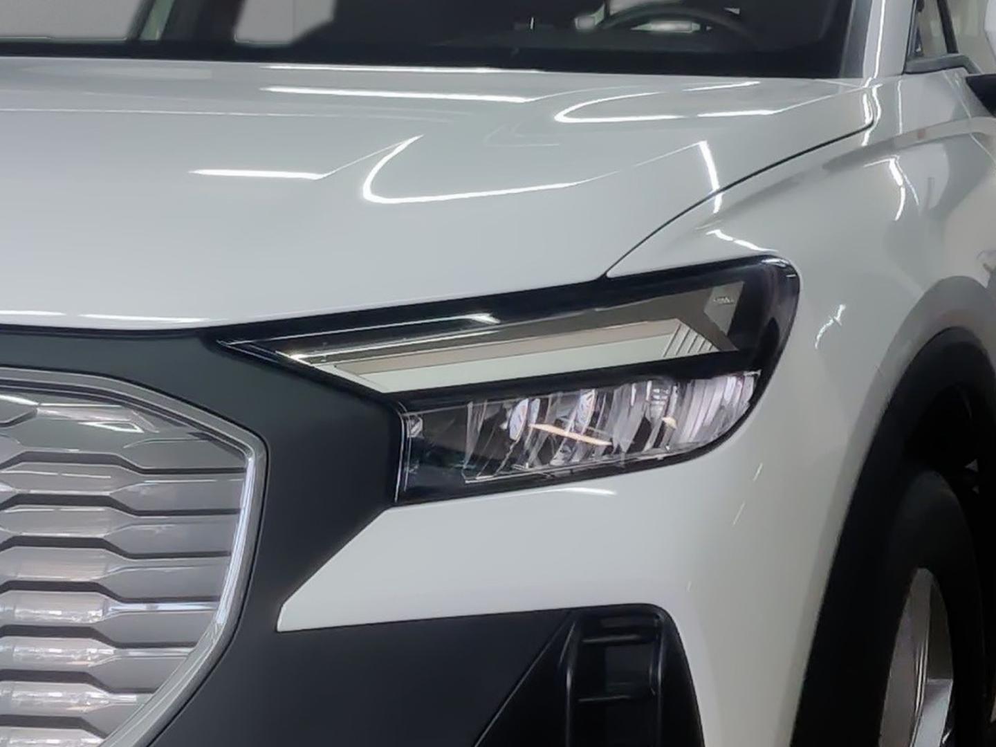 Image about Audi Q4 e-tron 40 e-tron