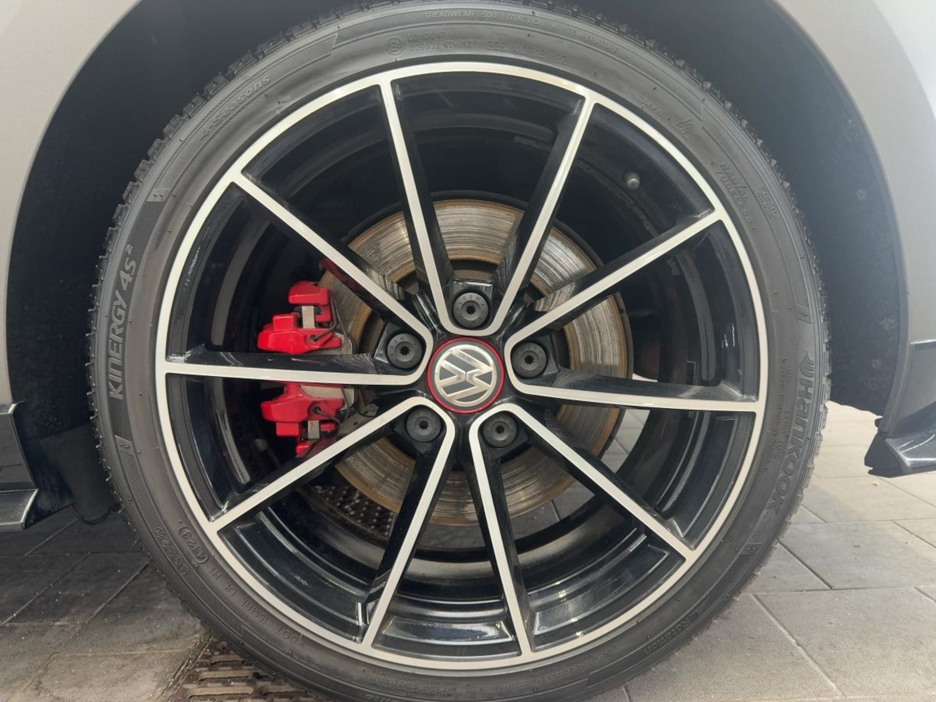 Volkswagen Golf GTI