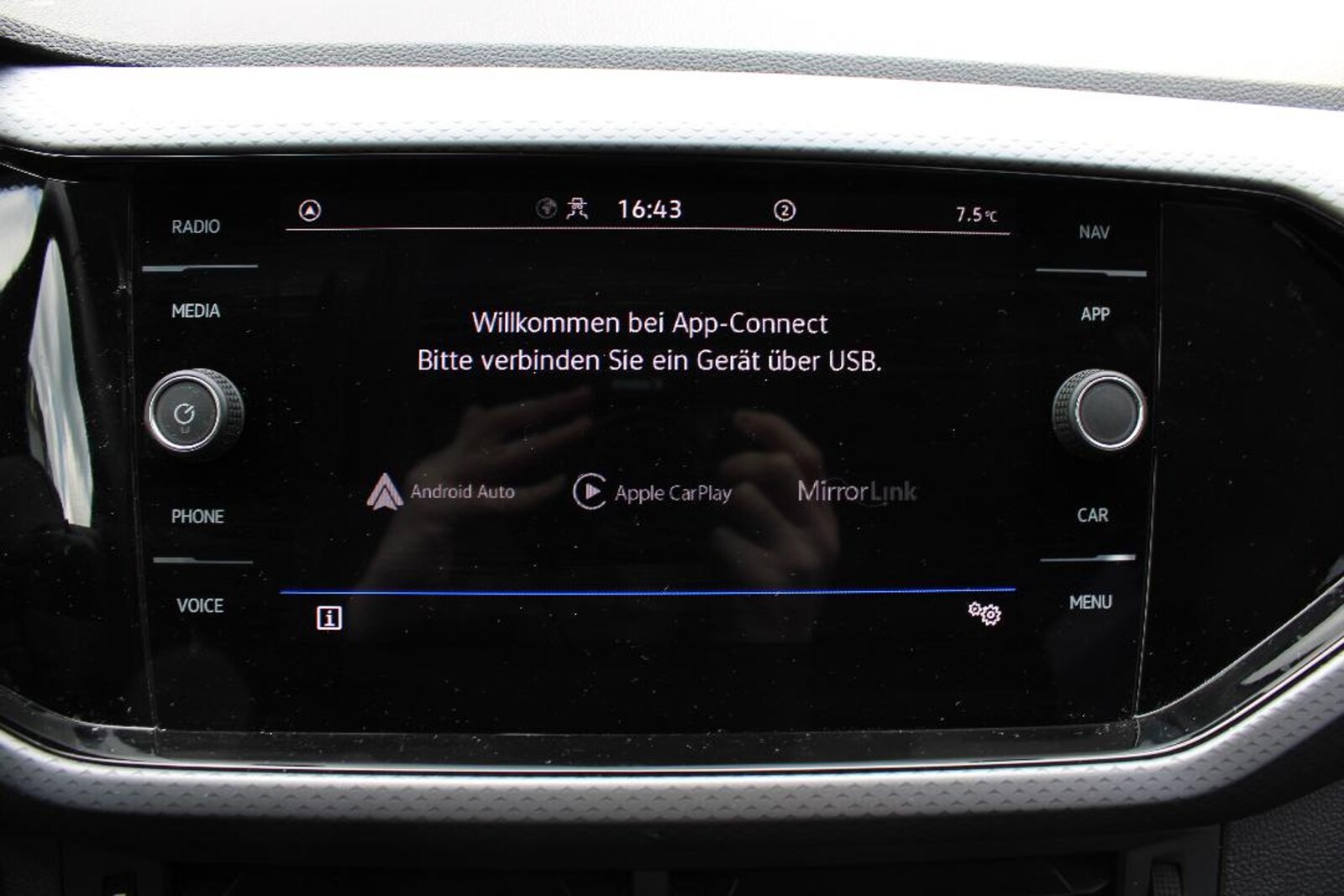 Volkswagen T-Cross – Bild 9