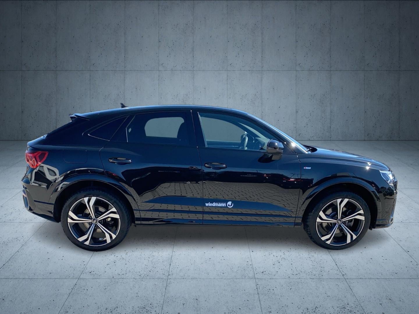 Bild über Audi Q3 Sportback TDI quattro 142 kW S tronic - für weitere Informationen kontaktieren Sie den Audi Partner