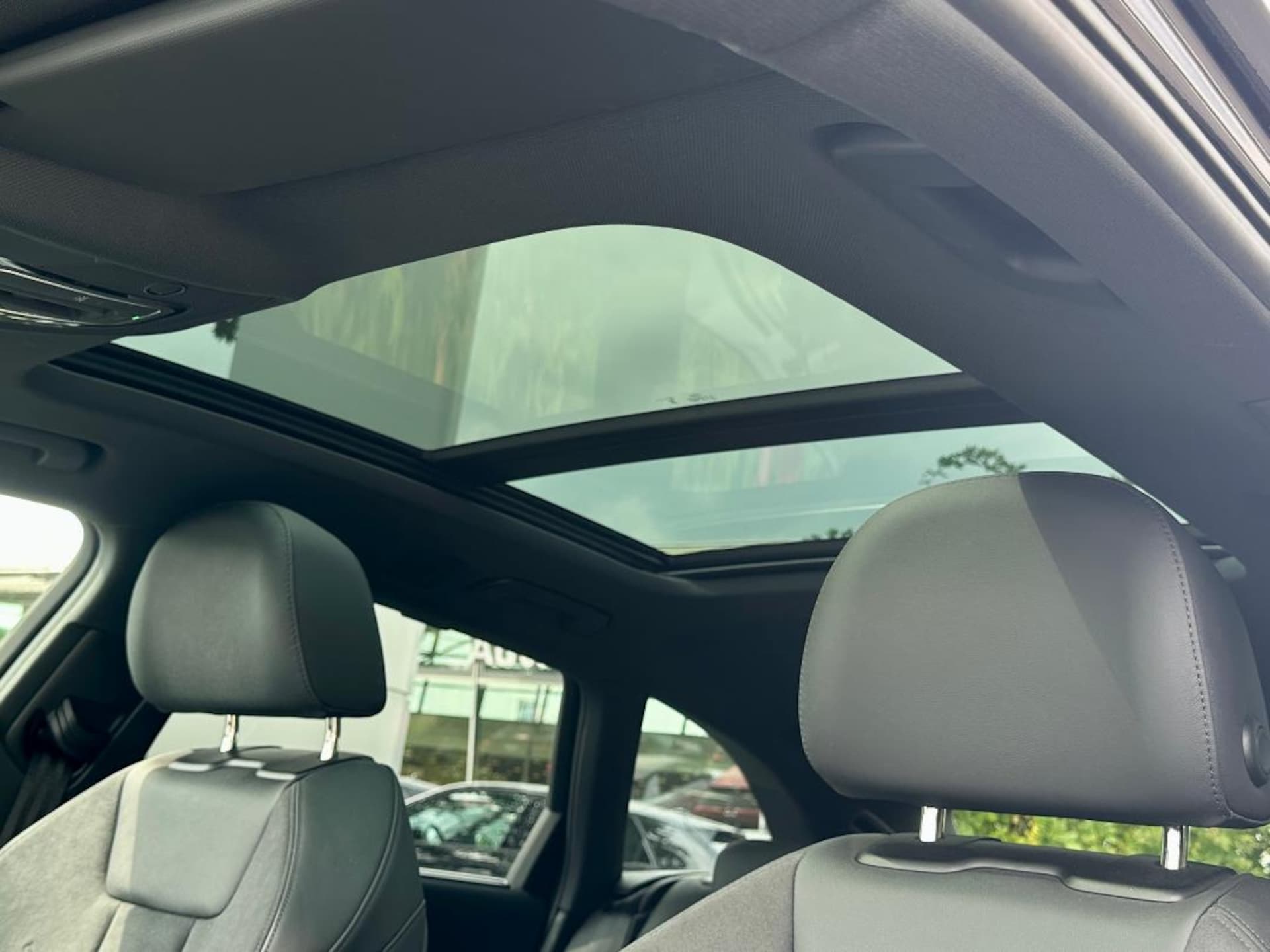 Audi A4 Avant S line