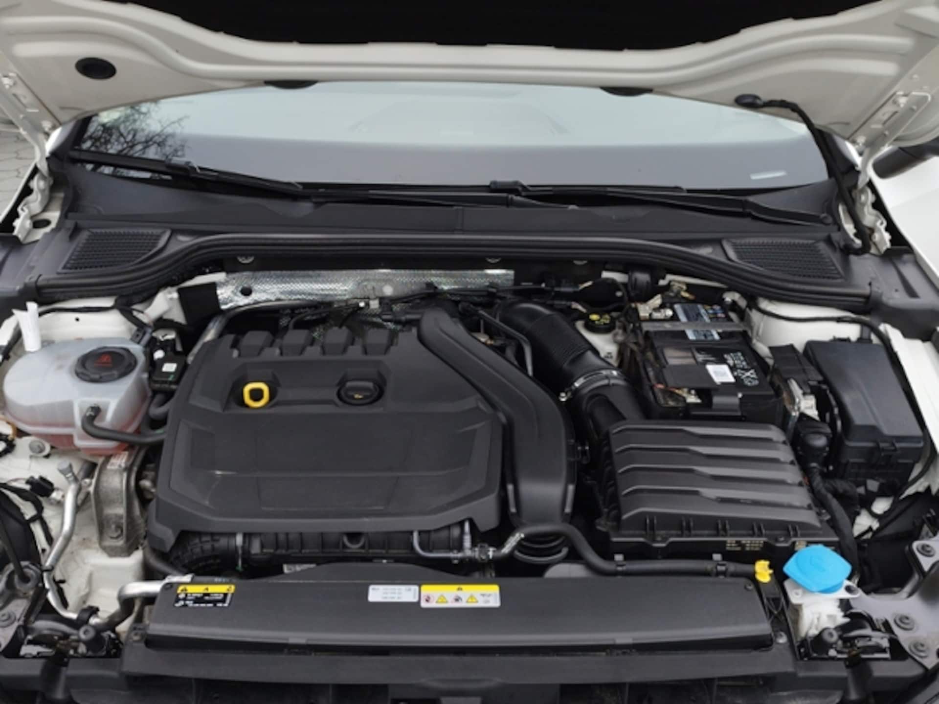 Volkswagen Golf Active